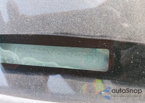 2009 Ford Focus Ses z USA, uszkodzony, nr VIN 1FAHP33N19W162355